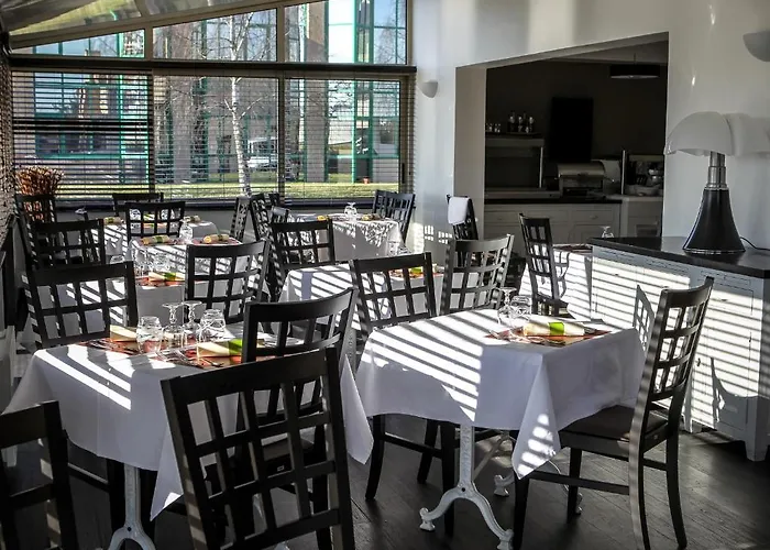 Hotel Initial By Balladins Geneve / St-genis-pouilly 2*